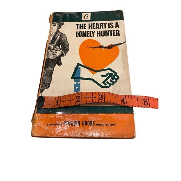 The Heart Is A Lonely Hunter Paperback Book Novel 1940 - Picture 13 of 15